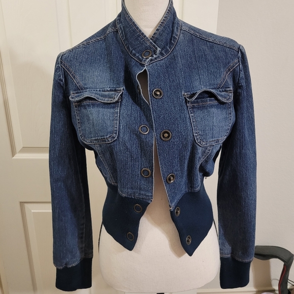 4/$25 Helium brand denim jacket size small like new no stains - Picture 7 of 8